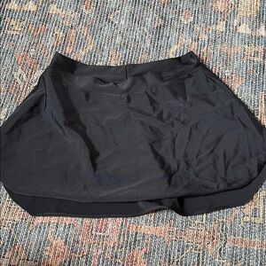 mini black skirt!